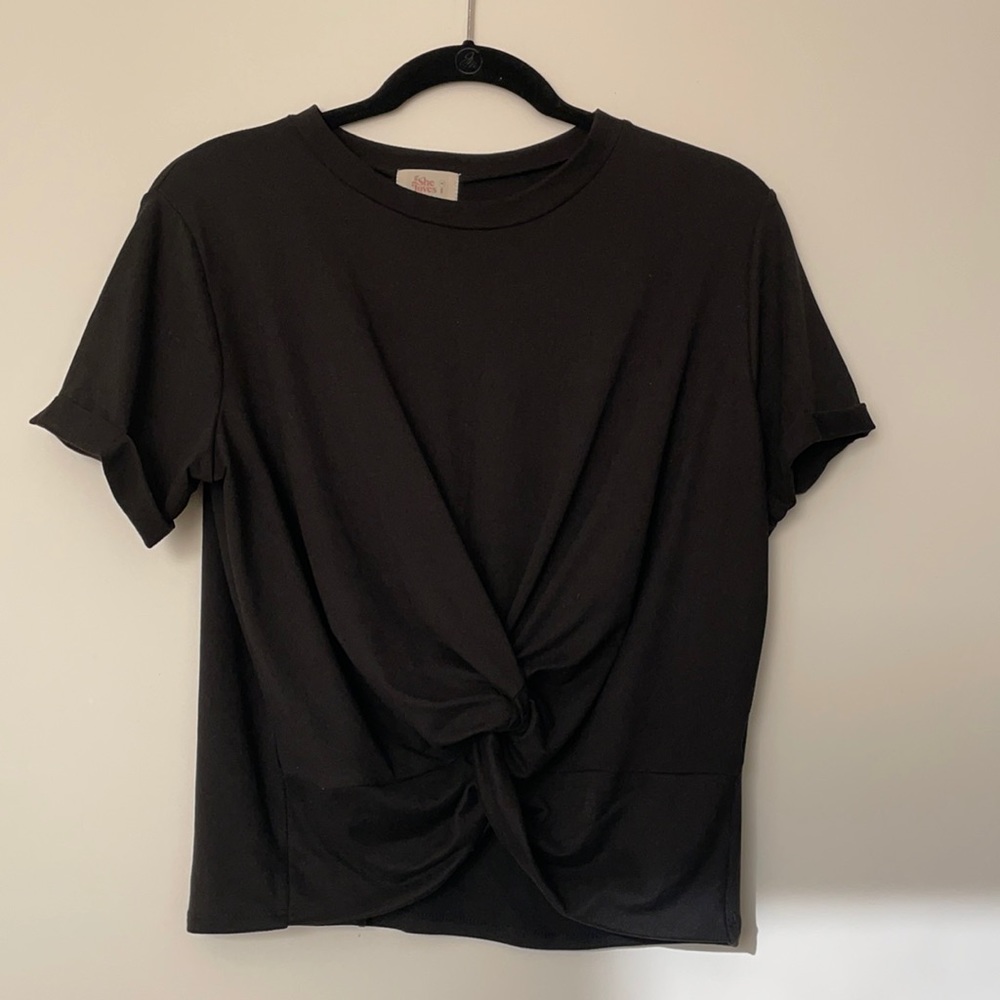 Stevie Hender knot knit top shirt